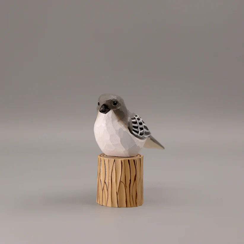 Northern Mockingbird+ Stand
